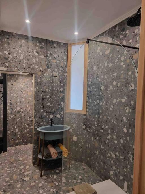 Appartement Au Coeur De La Ville Corte  Exteriör bild